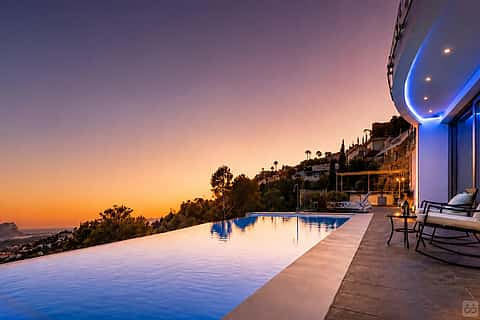 The Alicante